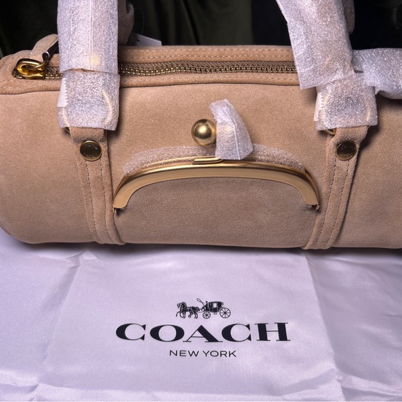 Coach Kisslock Barrel Bag 18 - Picture 3 of 16